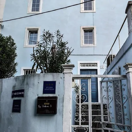 Centrum - * Nerezine