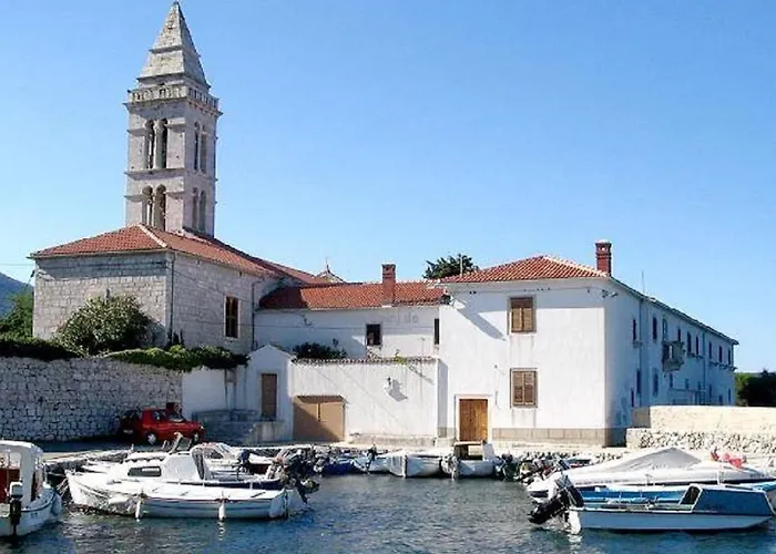 Appartement Centrum - *