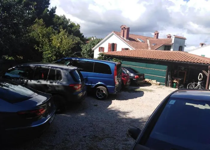 Appartement Centrum - *